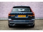 Volvo XC60 2.0 T6 Plug-in hybrid AWD Plus Dark | Facelift | Head-Up | Panoramadak | Trekhaak | 360 Camera | All-Season Banden | Google | Stoel en Stuurverwarming |