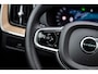 Volvo XC60 2.0 T6 Plug-in hybrid AWD Plus Dark | Facelift | Head-Up | Panoramadak | Trekhaak | 360 Camera | All-Season Banden | Google | Stoel en Stuurverwarming |