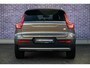 Volvo XC40 1.5 T4 Recharge Inscription | Trekhaak | Lederen Bekleding | Stoelverwarming | Parkeersensoren Voor en Achter | Parkeercamera | Donker Glas |