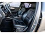 Volvo XC40 1.5 T4 Recharge Inscription | Trekhaak | Lederen Bekleding | Stoelverwarming | Parkeersensoren Voor en Achter | Parkeercamera | Donker Glas |