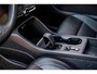 Volvo XC40 1.5 T4 Recharge Inscription | Trekhaak | Lederen Bekleding | Stoelverwarming | Parkeersensoren Voor en Achter | Parkeercamera | Donker Glas |