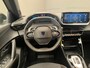 Peugeot 2008 1.2 Hybrid 136 Style Carplay | Navigatie | Climate Control | Cruise Control | Parkeersensoren Achter | DAB | LED | Airco (automatisch) | Apple Carplay/Android Auto|telefoonintegratie premium | Cruise control