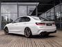BMW 3-Serie M340i xDrive High Executive | 490 PK | VRSF DOWNPIPE | COBRA VERSTELBARE VERLAGINGSSET | JR SL01 VELGEN 19 '' | SCHUIF-KANTELDAK | HARMAN KARDON | STOELMEMORY | CLIMATE CONTROL ACHTER | 360 CAMERA | DYNAMISCHE KNIPPERLICHTEN | GELE DRL |
