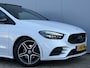 Mercedes-Benz B-klasse 200 Business Solution AMG Automaat Schuifdak.