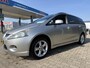 Mitsubishi Grandis 2.4-16V Limited, climatronic, cruisecontrol, trekhaak, pdc.