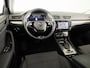 Skoda Superb 1.4 TSI iV Style 218 pk Automaat (DSG) | Navigatie | Parkeersensoren (Park assist) | Achteruitrijcamera | Standkachel | Stoelverwarming |