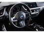 BMW 1-Serie 118i High Executive M Sport - Sportstoelen - Stoelverwarming - PDC Voor/Achter - Cruise control - Getinte Ruiten - High Beam Assistant - Multifunctioneel stuurwiel - Elektrische verstelbare lendensteunen -