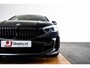 BMW 1-Serie 118i High Executive M Sport - Sportstoelen - Stoelverwarming - PDC Voor/Achter - Cruise control - Getinte Ruiten - High Beam Assistant - Multifunctioneel stuurwiel - Elektrische verstelbare lendensteunen -