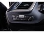 BMW 1-Serie 118i High Executive M Sport - Sportstoelen - Stoelverwarming - PDC Voor/Achter - Cruise control - Getinte Ruiten - High Beam Assistant - Multifunctioneel stuurwiel - Elektrische verstelbare lendensteunen -