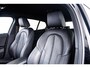 BMW 1-Serie 118i High Executive M Sport - Sportstoelen - Stoelverwarming - PDC Voor/Achter - Cruise control - Getinte Ruiten - High Beam Assistant - Multifunctioneel stuurwiel - Elektrische verstelbare lendensteunen -