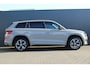 Skoda Kodiaq 1.5 TSI Sportline Business | Incl. 12 maanden garantie | Trekhaak | Schuif/kantel dak | Premium audio | Stoelverwarming | Stuurverwarming | Cruise control | Apple Carplay/Android Auto | Climate control | Bluetooth | Airco | Elektrische achterklep