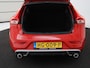 Volvo V40 2.0 D2 R-Design | Stoelverwarming | Leder/Alcantara | Bi-Xenon | Navigatie | Parkeerhulp | Climate control | Bluetooth | Cruise control