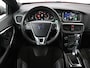 Volvo V40 2.0 D2 R-Design | Stoelverwarming | Leder/Alcantara | Bi-Xenon | Navigatie | Parkeerhulp | Climate control | Bluetooth | Cruise control