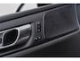 Volvo V60 B4 Geartronic R-Design | Navigatie | Schuif-/Kanteldak | Getint Glas | Head-Up Display | 360 Camera | Adaptieve Cruise Control | Stoelverwarming Voor + Achter | Dodehoekdetectie | Parkeerverwarming | Lederen Bekleding | Park Assist | Harman Kardon Audio | Stuurverwarming | Zitverlenging | 19" LM
