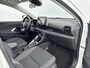 Toyota Yaris 1.5 Hybrid Dynamic | airco automatisch | Apple Carplay/Android | Autonomous Emergency Braking | bots herkenning en activatie | cruise control adaptief | LED koplampen | lichtmetalen velgen 16" |