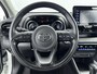 Toyota Yaris 1.5 Hybrid Dynamic | airco automatisch | Apple Carplay/Android | Autonomous Emergency Braking | bots herkenning en activatie | cruise control adaptief | LED koplampen | lichtmetalen velgen 16" |