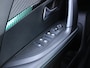 Peugeot e-2008 EV Allure Pack 50 kWh | Navi / Camera / Climate