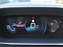 Peugeot e-2008 EV Allure Pack 50 kWh | Navi / Camera / Climate