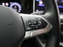 Volkswagen Golf Variant 1.5 eTSI Life Edition Automaat | Navigatie | Apple carplay | Adaptieve cruise control | Parkeersensoren | Verwarmbare voorstoelen |