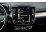Volvo XC40 1.5 T2 Business Pro | Adaptieve Cruise Control | Navigatie | Apple Carplay | Android Auto | Stoelverwarming | LED Koplampen Adaptief | Verwarmde Voorruit | Elektrische Achterklep | BLIS