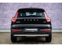 Volvo XC40 1.5 T2 Business Pro | Adaptieve Cruise Control | Navigatie | Apple Carplay | Android Auto | Stoelverwarming | LED Koplampen Adaptief | Verwarmde Voorruit | Elektrische Achterklep | BLIS