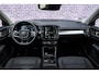 Volvo XC40 1.5 T2 Business Pro | Adaptieve Cruise Control | Navigatie | Apple Carplay | Android Auto | Stoelverwarming | LED Koplampen Adaptief | Verwarmde Voorruit | Elektrische Achterklep | BLIS