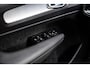 Volvo XC40 1.5 T2 Business Pro | Adaptieve Cruise Control | Navigatie | Apple Carplay | Android Auto | Stoelverwarming | LED Koplampen Adaptief | Verwarmde Voorruit | Elektrische Achterklep | BLIS