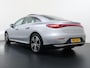 Mercedes-Benz EQE 300 Business Edition 89 kWh Accu SOH 99%| Panorama - Schuifdak | Smartphone Integratiepakket | DAB+ Radio | Alarm Klasse 3 | Sfeerverlichting