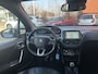 Peugeot 2008 1.2 PureTech Allure DISTR. RIEM VERVANGEN // LED // NAVI + CARPLAY // PANO-DAK // PDC // DAB // TREKHAAK!!