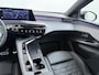 Peugeot E-3008 GT Avantage 210 73 kWh | ACCU 98% | Lederen bekleding | Elektrisch verstelbare voorstoelen met massage | Camera rondom | Navigatie | Drive Assist pakket | Elektrische achterklep | Apple Carplay draadloos