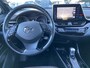Toyota C-HR / C-HR+ 1.8 Hybrid Executive Camera, Stoelverwarming & App-Connect