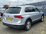 Volkswagen Tiguan 1.5 TSI 150pk DSG Life Business Navigatie Trekhaak