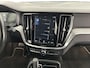 Volvo V60 2.0 T8 390pk Twin Engine AWD R-Design Trekhaak Camera harman/kardon Stoelverwarming Navigatie