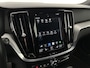 Volvo V60 2.0 T8 390pk Twin Engine AWD R-Design Trekhaak Camera harman/kardon Stoelverwarming Navigatie