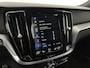 Volvo V60 2.0 T8 390pk Twin Engine AWD R-Design Trekhaak Camera harman/kardon Stoelverwarming Navigatie