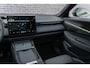 Lynk & Co 08 1.5 More | Elektrische massage- & ventilatiestoelen met geheugen | Stoelverwarming voor & achter | Panoramadak | Apple CarPlay/Android Auto | 23 Harman Kardon speakers | Adaptive Cruise Control |