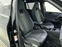 Volkswagen Tayron 1.5 eHybrid R-Line Edition | 204pk | Trekhaak inklapbaar | Panoramaschuif-kanteldak | Black Style Pakket | adaptieve cruise control | climatronic (automatische airco) |