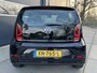 Volkswagen Up! 1.0 MPI 60 pk BMT high up! Stoelverwarming Cruise control Camera DAB