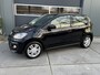 Volkswagen Up! 1.0 MPI 60 pk BMT high up! Stoelverwarming Cruise control Camera DAB