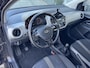 Volkswagen Up! 1.0 MPI 60 pk BMT high up! Stoelverwarming Cruise control Camera DAB