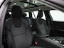 Volvo V60 B3 Geartronic Momentum Pro | ACHTERUITRIJCAMERA | PANORAMADAK | NAVIGATIE | PARKEERSENSOREN VOOR EN ACHTER | STOELVERWARMING |