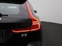 Volvo V60 B3 Geartronic Momentum Pro | ACHTERUITRIJCAMERA | PANORAMADAK | NAVIGATIE | PARKEERSENSOREN VOOR EN ACHTER | STOELVERWARMING |