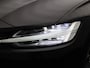 Volvo V60 B3 Geartronic Momentum Pro | ACHTERUITRIJCAMERA | PANORAMADAK | NAVIGATIE | PARKEERSENSOREN VOOR EN ACHTER | STOELVERWARMING |