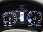 Volvo V60 B3 Geartronic Momentum Pro | ACHTERUITRIJCAMERA | PANORAMADAK | NAVIGATIE | PARKEERSENSOREN VOOR EN ACHTER | STOELVERWARMING |