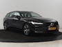 Volvo V60 2.0 B4 R-Design | Stoelverwarming | Adaptive cruise | Carplay | Camera | Keyless | Navigatie | Half leder | Full LED | Parkeerhulp | Climate control