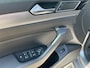 Volkswagen Passat Variant 1.4 TSI DSG R-line Business 1E EIG ORG NL|TREKHAAK|PANO|CAMERA|V.COCKPIT|ADAPT.CRUISE|STOEL.VRM|CARPLAY
