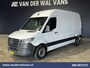 Mercedes-Benz Sprinter 214 CDI 143pk L2H2 Euro6 Airco | Camera | Apple Carplay | Cruisecontrol | Trekhaak Android Auto, Stoelverwarming, Parkeersensoren, Bijrijdersbank