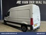 Mercedes-Benz Sprinter 214 CDI 143pk L2H2 Euro6 Airco | Camera | Apple Carplay | Cruisecontrol | Trekhaak Android Auto, Stoelverwarming, Parkeersensoren, Bijrijdersbank