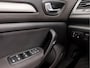 Renault Megane E-Tech Estate 1.6 Plug-In Hybrid Sport 160Pk Automaat (VIRTUAL COCKPIT, APPLE CARPLAY, GROOT NAVI, LED KOPLAMPEN, SPORTSTOELEN, PARKEERSENSOREN, CRUISE, NIEUWE APK, NIEUWSTAAT)