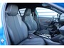 Peugeot 208 HYBRID 110PK GT PACK AUTOMAAT / NAVI / LEDER / CLIMA / PDC / 17" LMV / CAMERA / KEYLESS / ADAPT. CRUISECONTROL / I-COCKPIT / FULL-LED / 1E EIGENAAR / NIEUWSTAAT !!